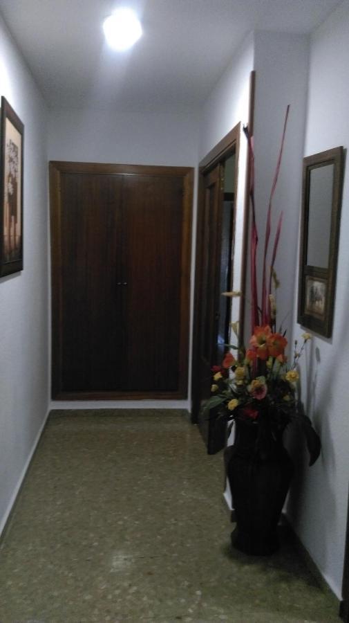 Piso Muy Amplio En Malaga . Apartment Exterior photo